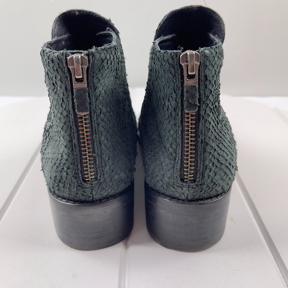 Eileen Fisher Boots Womens Size 7.5 Green Snake Textured Leather Ankle Booties - Picture 4 of 6
